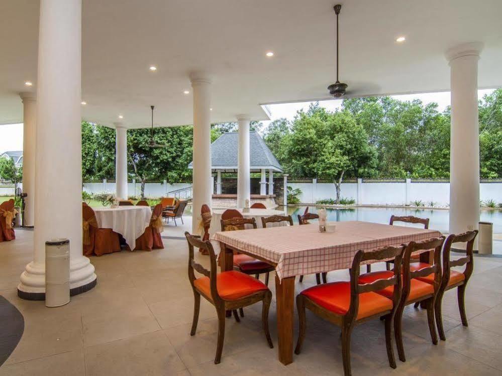 The Kahaani Hotel Ayer Keroh Luaran gambar